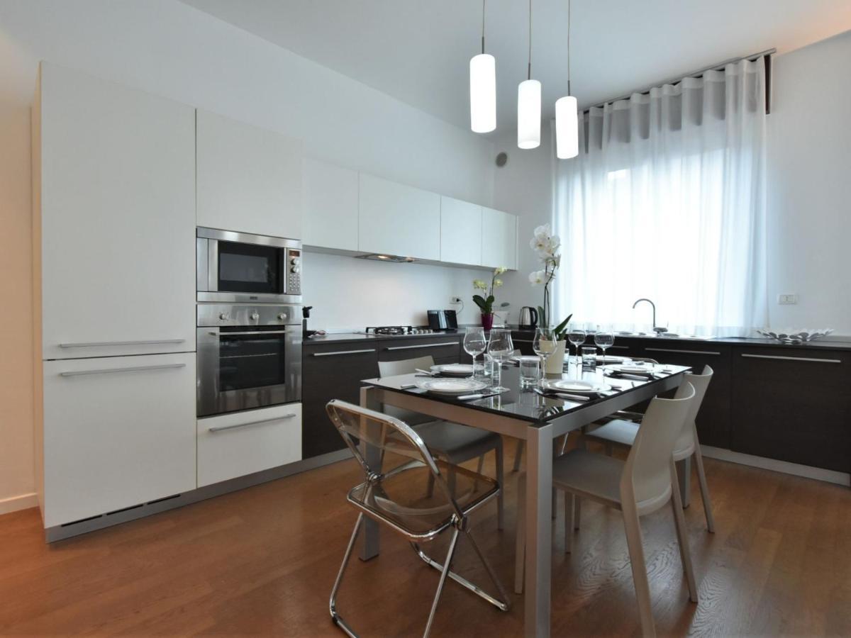 Apartment Corso Genova Apartment By Interhome Milaan Buitenkant foto