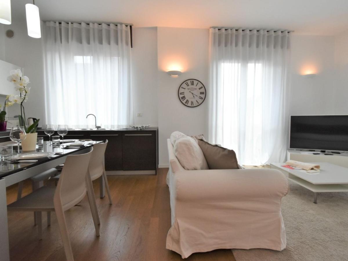 Apartment Corso Genova Apartment By Interhome Milaan Buitenkant foto