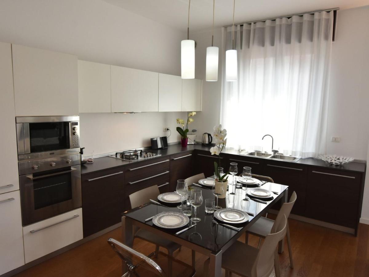 Apartment Corso Genova Apartment By Interhome Milaan Buitenkant foto