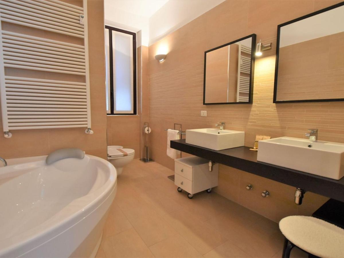 Apartment Corso Genova Apartment By Interhome Milaan Buitenkant foto